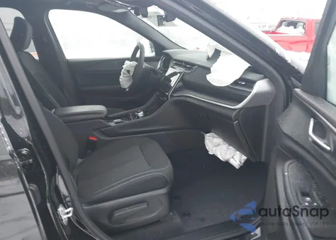 2025 Jeep Grand Cherokee L Laredo X 4X4 из США, поврежденный, VIN 1C4RJKAG4S8663099